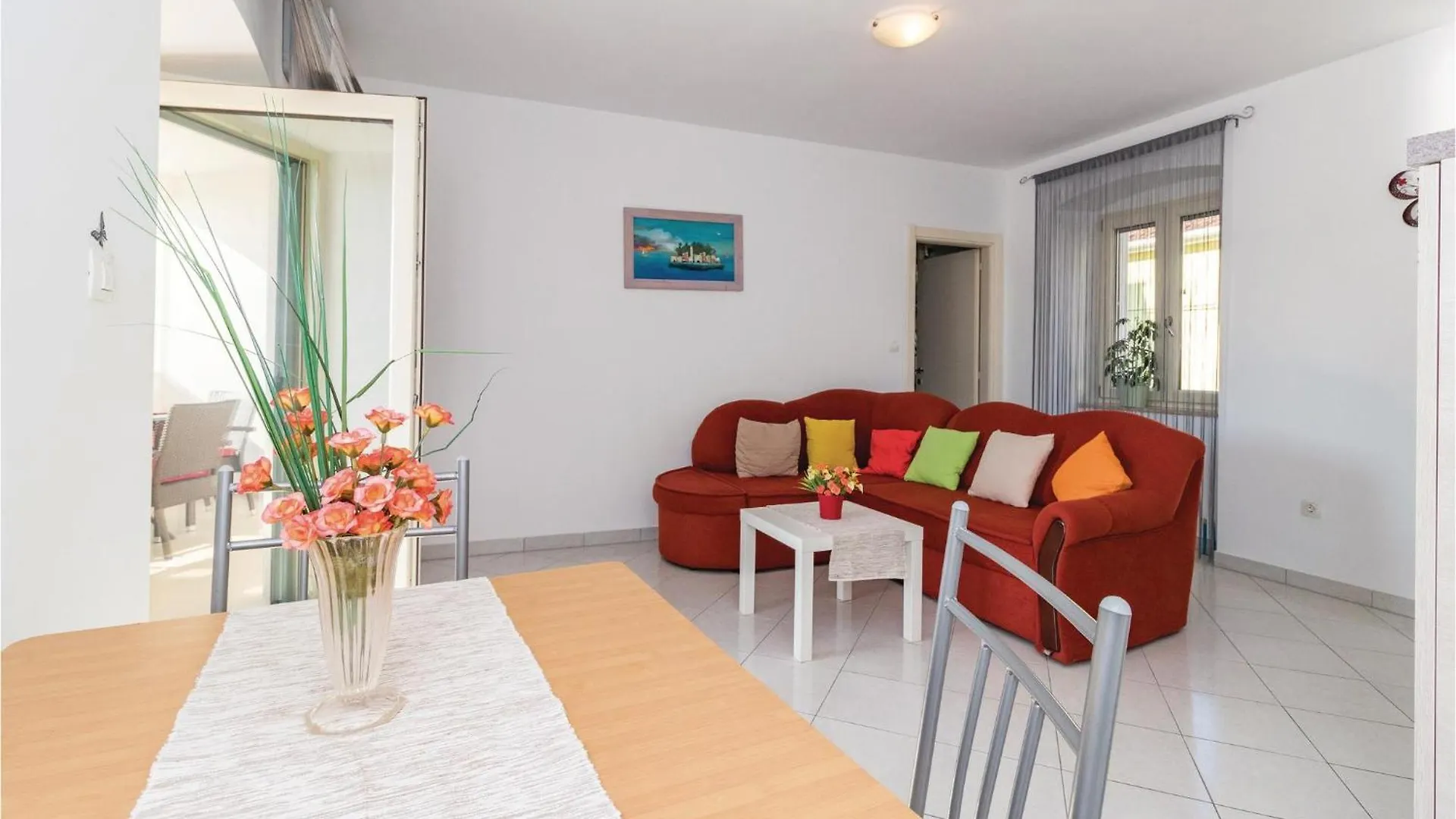 Gorgeous Home In Vodnjan With Kitchen